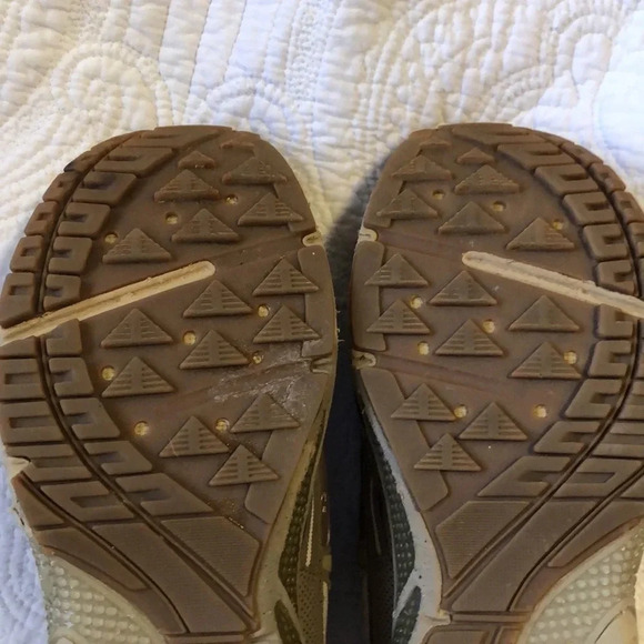 UK Gear PT-03 hot terrain running shoe with free gators and spare laces - Picture 8 of 13